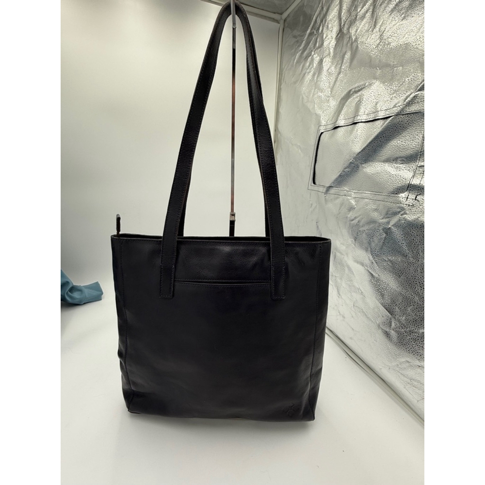 Patricia Nash Navy Blue‎ Viana Leather Shoulder Bag